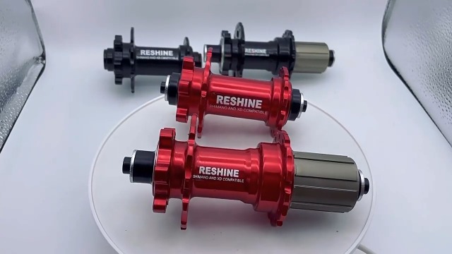 Amazon.com: Road Bike Hubs 32 28 Holes Thru Axle Hub Set Front